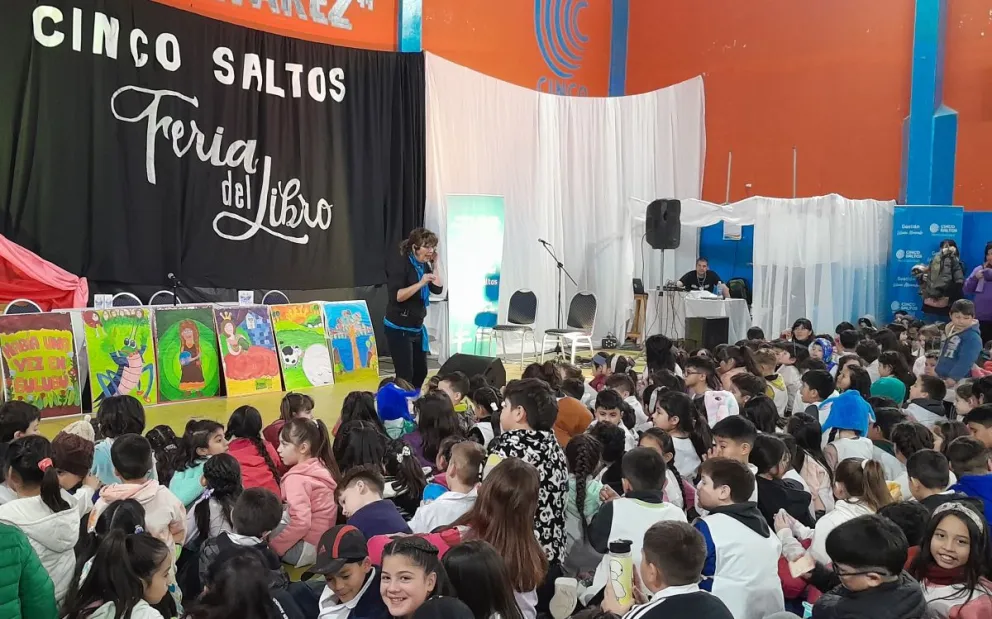 Más de 3000 personas ya participaron de la Feria del Libro