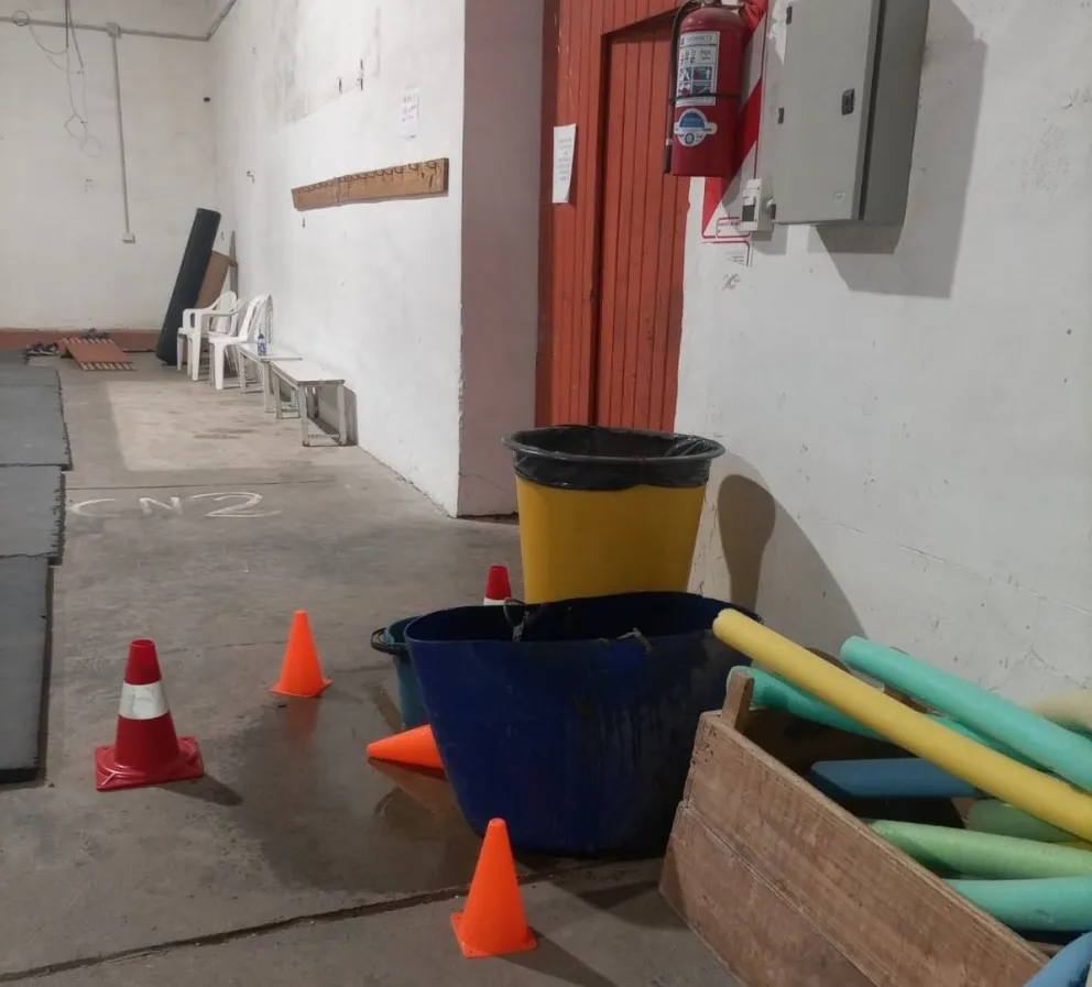 VIDEO: Padres aseguran que hay deficiencias estructurales y de seguridad que ponen en peligro a los jóvenes deportistas