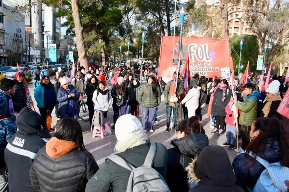 Otra jornada con complicaciones para transitar: Organizaciones sociales vuelven a manifestarse 