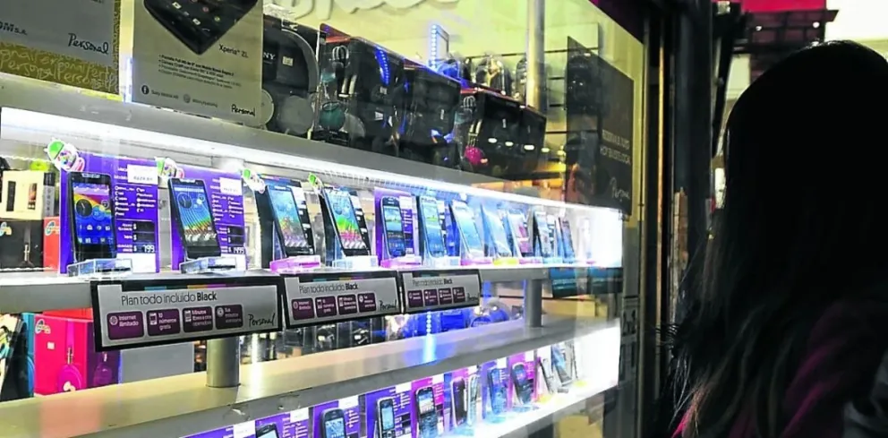 Robo de principiantes: ¡rompieron la vidriera pero se llevaron una sorpresa!