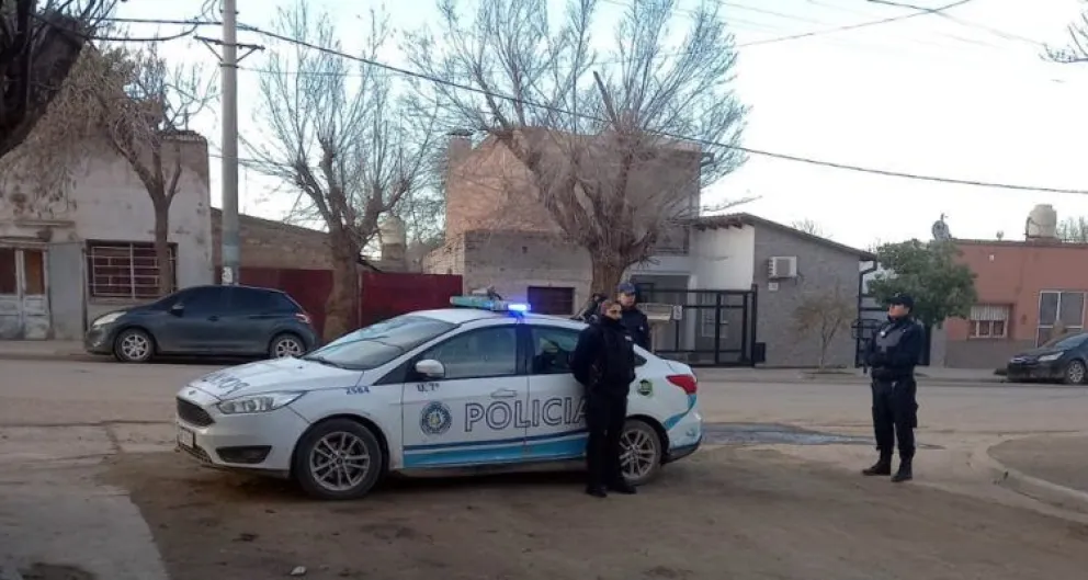 Detuvieron a dos sospechosos por promover saqueos en el Alto Valle