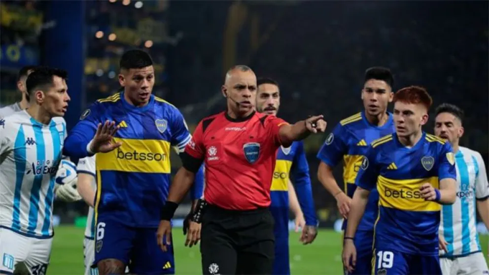 Controversia en Copa Libertadores por la anulación de un gol de Boca: revelan audio del VAR