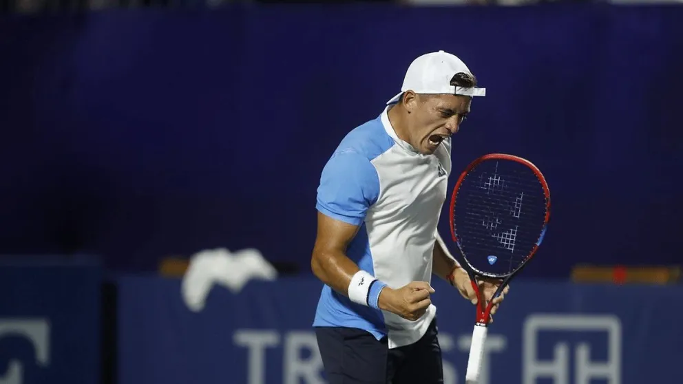 Sebastián Báez avanza en el US Open