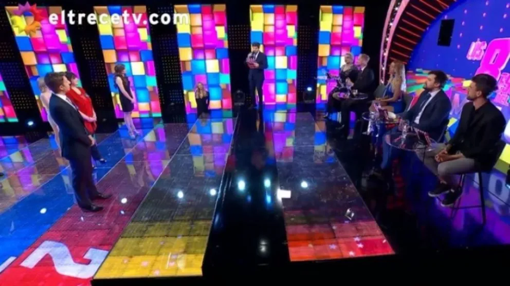 Los 8 Escalones sorprende a sus participantes con un nuevo premio: ¿Qué será?