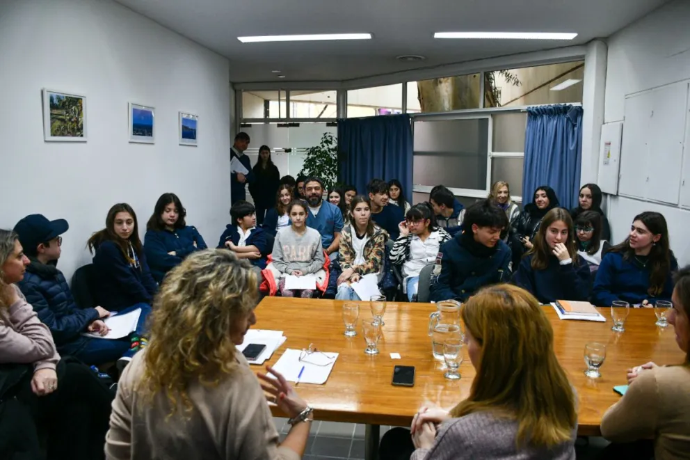 Un colegio de Cipolletti propone cambios en la ciclovía de Alem