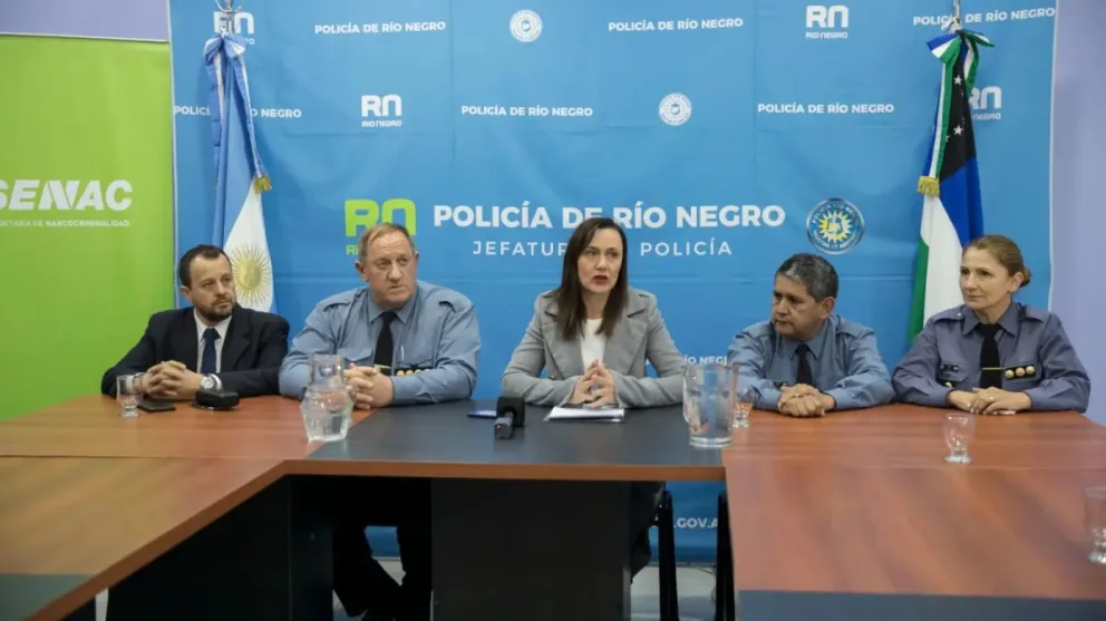 Se realizó la entrega de nuevo equipamiento tecnológico para Toxicomanía de la Policía de Río Negro