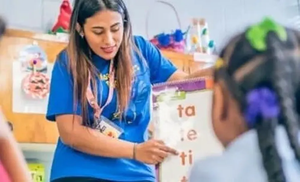 Estados Unidos busca docentes argentinos: cómo postularse y qué requisitos solicitan