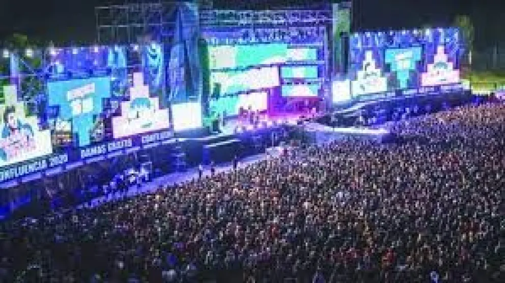 La municipalidad no confirmó aún la presencia de la cantante Emilia Mernes, según indicaron todavía el contrato no se firmó. | Foto (archivo Cipo360)