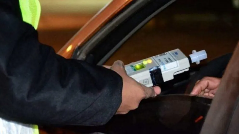 Una mujer con alcoholemia positiva protagonizó un accidente en la ciudad