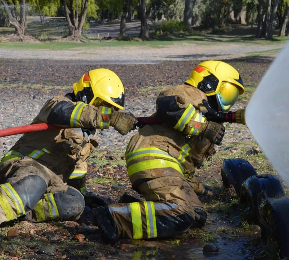 Bomberos de Cipolletti abrió las inscripciones para aspirantes voluntarios