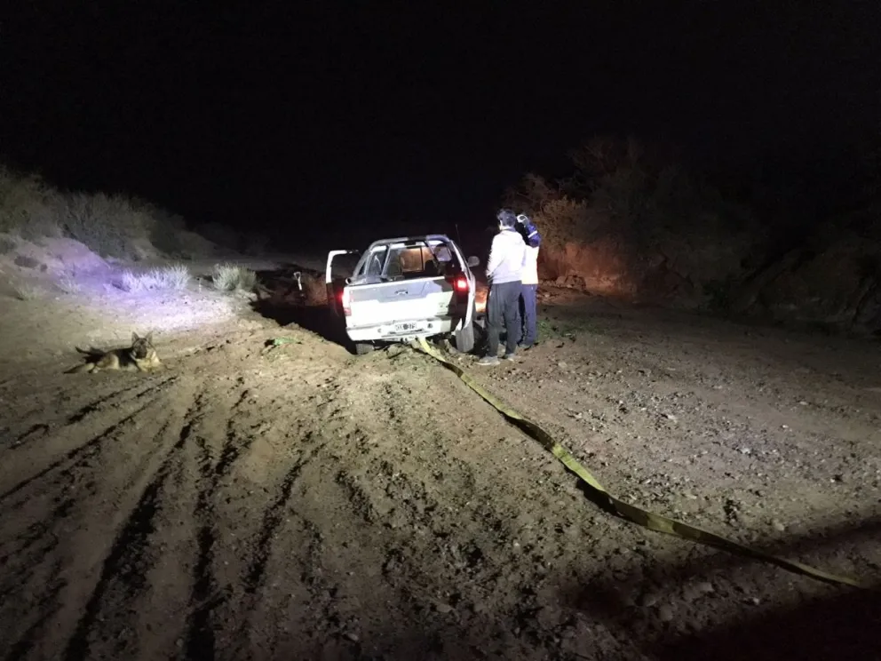 Fueron a pasear a la margen sur y los tuvieron que rescatar