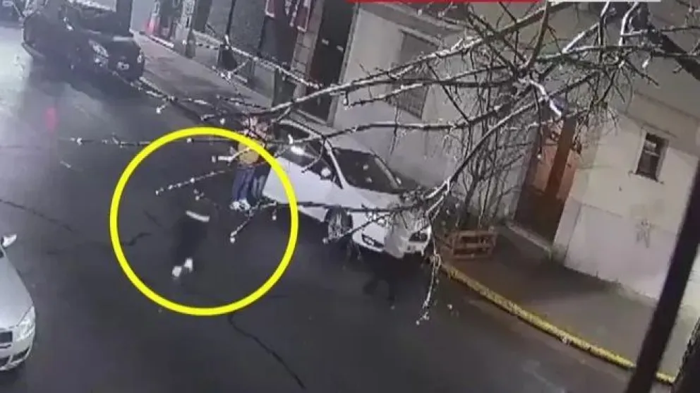 Sicarios matan a balazos a hombre delante de su hijo de 9 años en el barrio de Constitución