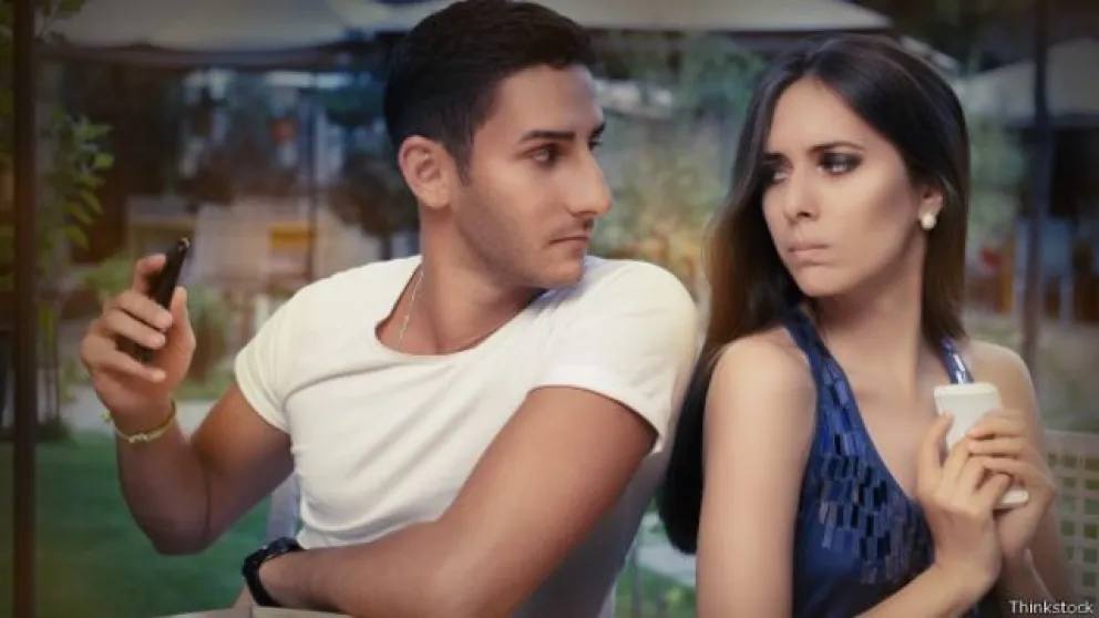 ¿Tu pareja sufre de celos? Aprende a leer las señales según su signo del zodiaco