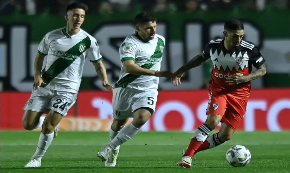 Ni de carambola: un flojo River que no pude de visitante empató con Banfield antes de ir a La Bombonera