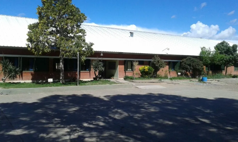 La Escuela 84 resolvió suspender actividades por falta y “mala” calidad en los alimentos
