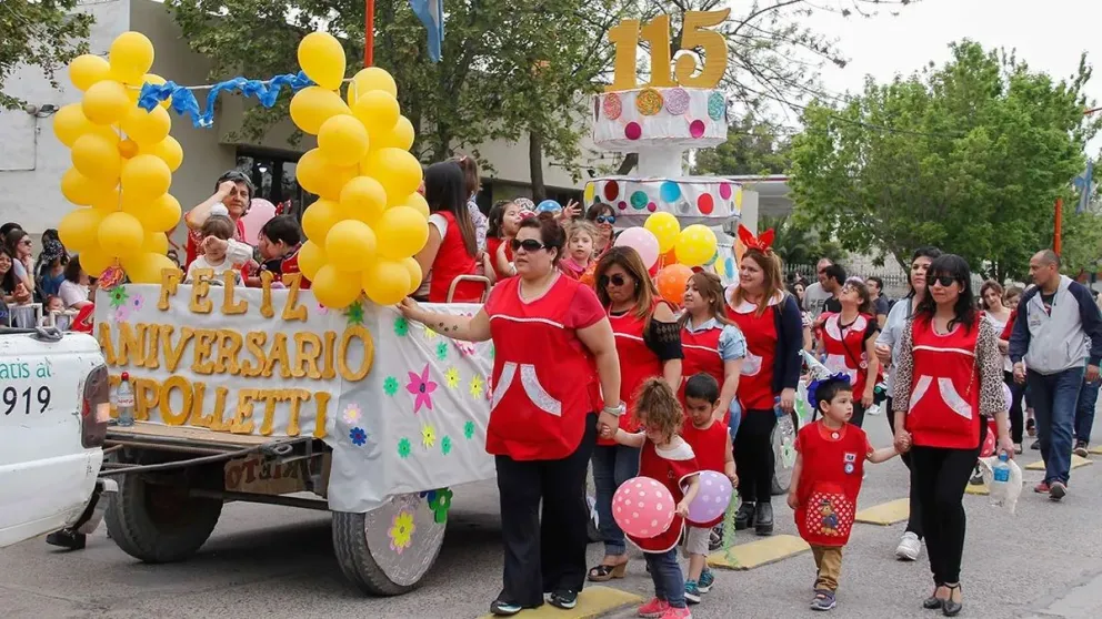 La ciudad se prepara para celebrar su aniversario con su tradicional desfile y ¡las inscripciones ya están abiertas!