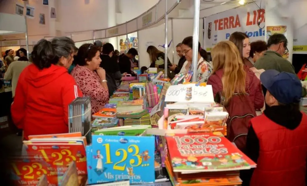 Hoy comienza la Feria del Libro en Cipolletti: ¿como es la grilla para este fin de semana?