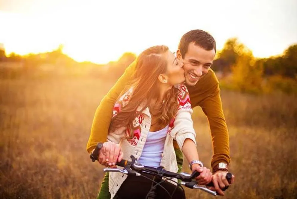 ¿La astrología puede predecir el éxito de una relación? Descubre la compatibilidad de cada signo