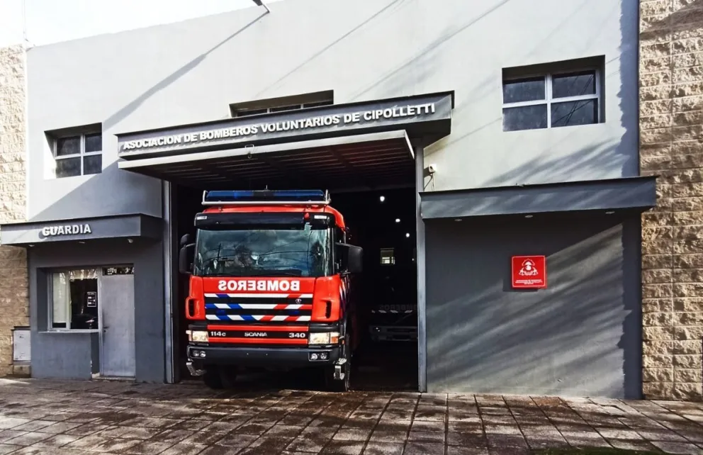 Bomberos voluntarios de Cipolletti, los verdaderos héroes locales