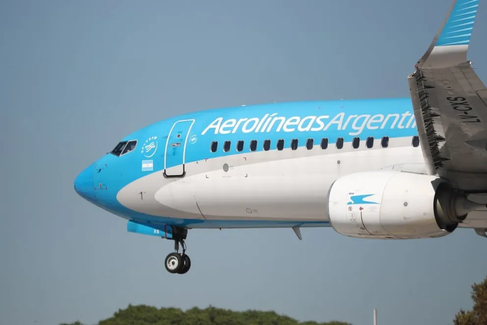 Aerolíneas Argentinas tendrá una nueva ruta directa entre Montevideo y Bariloche