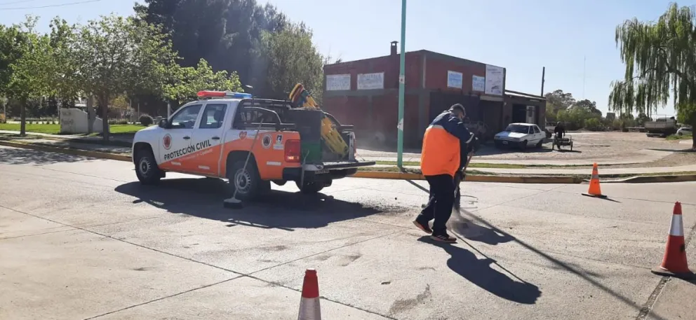 Retiraron bloques de hormigón en la calle Tres Arroyos