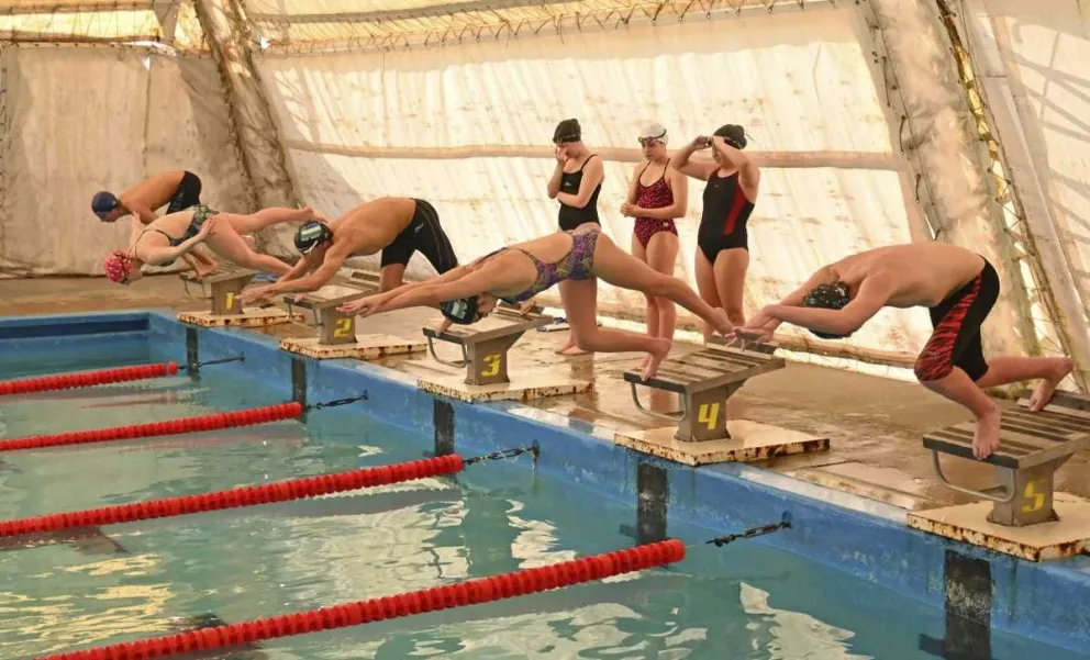 Cipolletti se prepara para un Provincial de Natación 