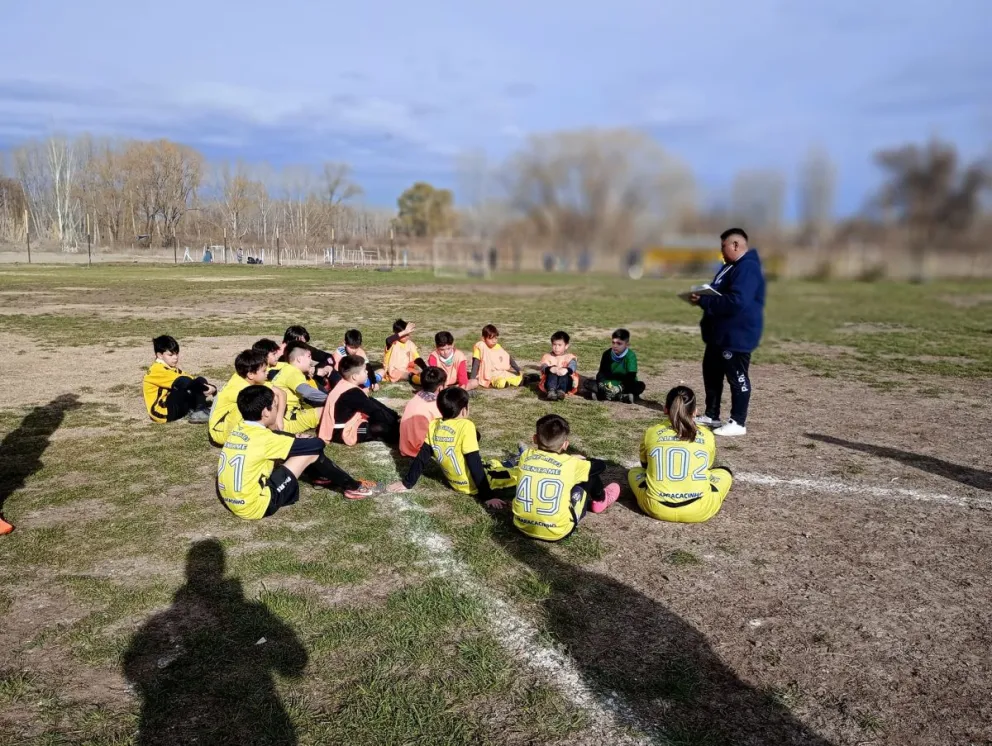 "Luna de Avellaneda": un club del Alto Valle podría cerrar en forma definitiva 