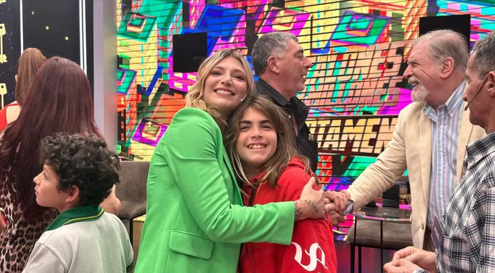 Una joven de Cipolletti ganó 3 millones de pesos en "Los 8 escalones"