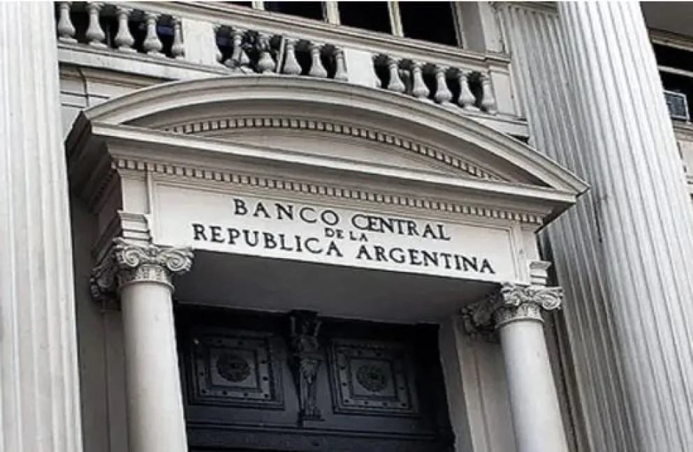 El Banco Central implementa nuevas medidas para frenar la demanda de dólares