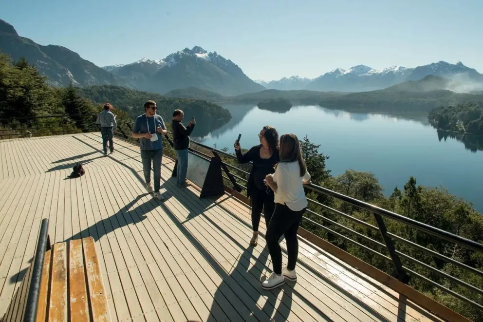 Fin de semana largo récord: 1,5 millones de turistas disfrutaron de Argentina