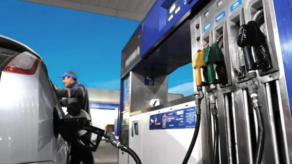 Cipolletti: cuánto saldrá cargar con el nuevo impuesto al combustible 