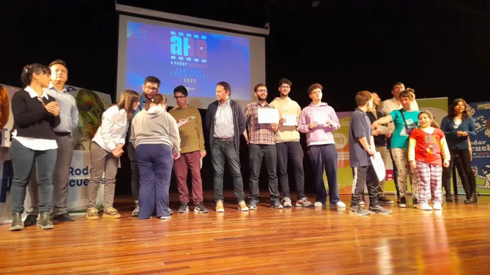 Entregaron diplomas a los alumnos que participaron de A Rodar Escuelas