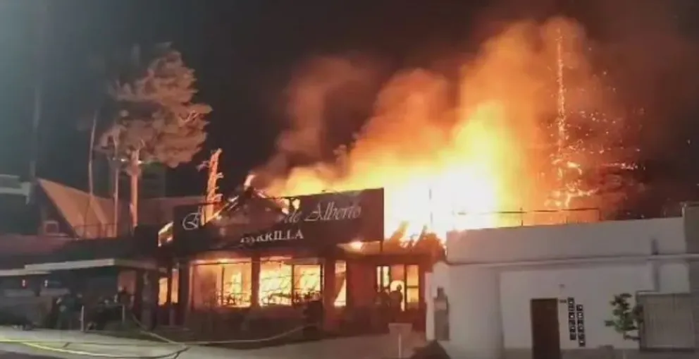 Perdidas totales tras el incendio de una Parrilla en Neuquén