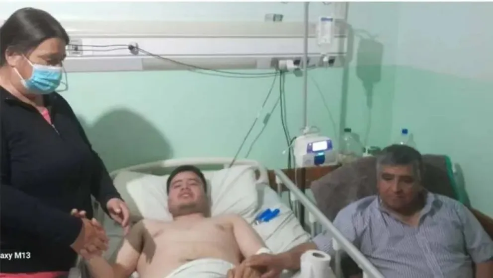 Con la ayuda de la comunidad Ricardo podrá comprar la prótesis y lograr operarse
