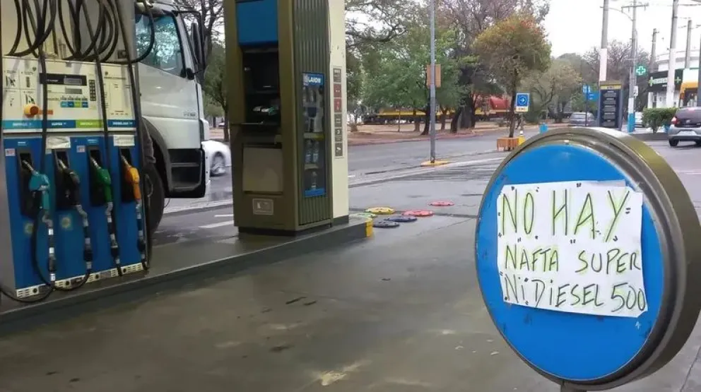 Las cuatro petroleras más importantes del país confirmaron que la situación esta "normalizada"