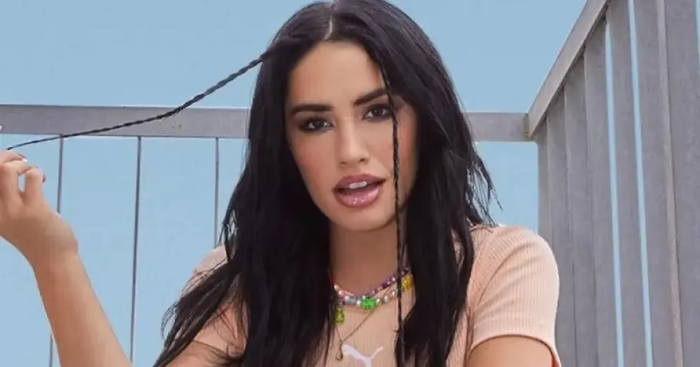 Lali Espósito se convierte en la reina del disfraz con su look de Halloween inspirado en un meme
