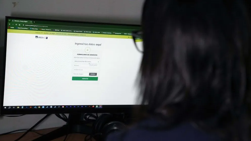   Cipolletti avanza hacia la despapelización: Digitalización de tasas y compromiso ambiental