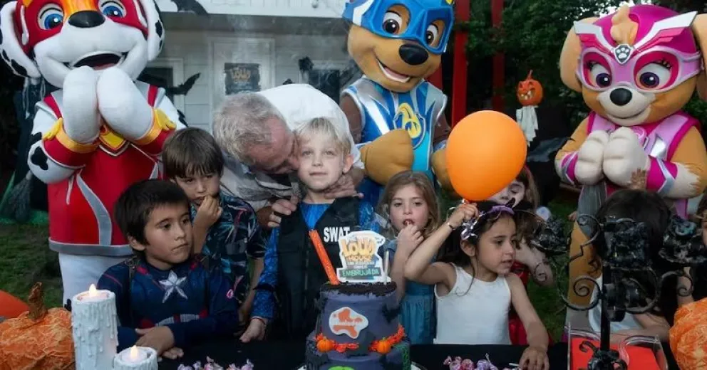 Marley celebró un épico cumpleaños con temática de Halloween para Mirko