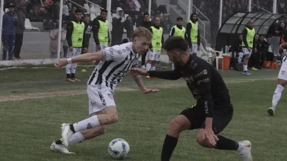 Los hinchas del Club Cipolletti no podrán asistir al partido contra Argentino de Monte Maíz