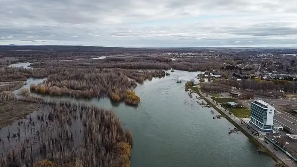  El río Limay registrará niveles excepcionales de caudal en los próximos días debido a requerimientos energéticos