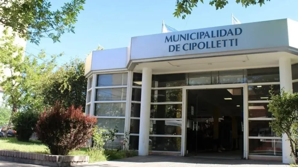Buteler se reunirá con los trabajadores municipales despedidos