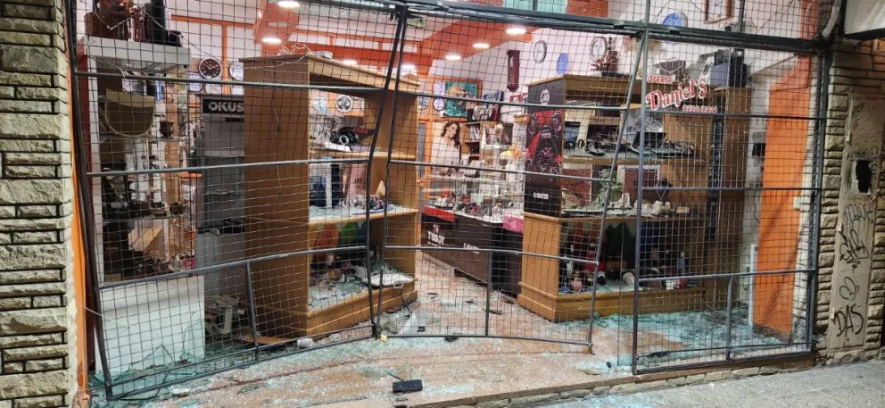 La policiá brindó detalles del robo a la joyería en Cipolletti