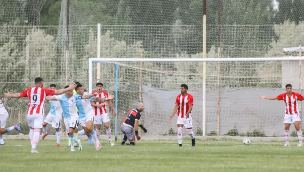 La Amistad marcha con puntaje ideal y Pillmatún rescató un empate