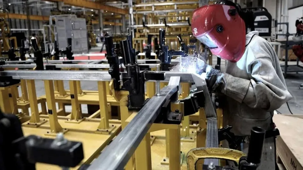 Cayeron la industria en septiembre un 3,6% interanual