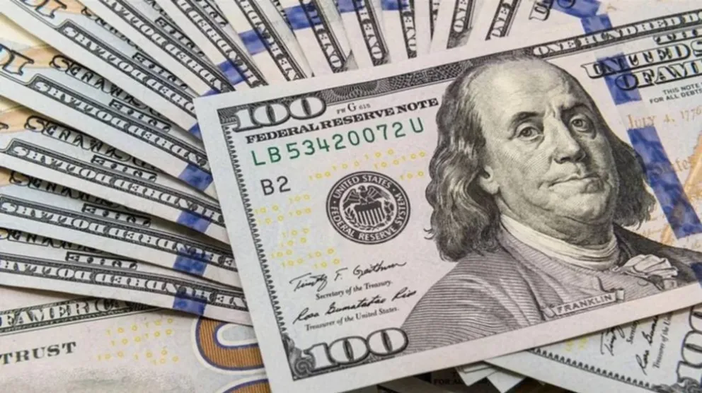 El dólar blue subió $60 en un día: cuáles son las razones del incremento