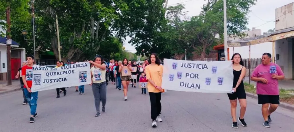 Una pequeña de casi dos años espera por la recuperación de su papá Dylan