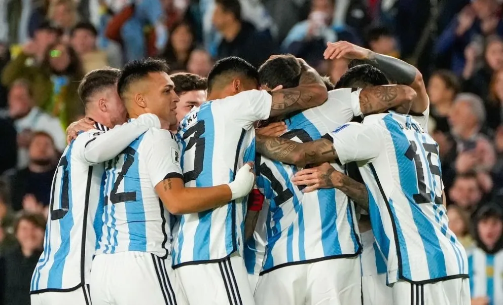 Problemas en el vuelo de jugadores de la Selección Argentina: quiénes están demorados