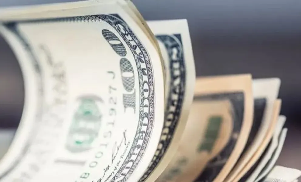 Nuevos ajustes en las cotizaciones del dólar: ¿Cómo afectan al oficial, turista y ahorro?