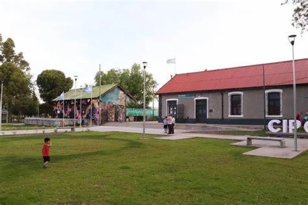 Una noche en el museo ferroviario: Viaje cultural en el tiempo en Cipolletti