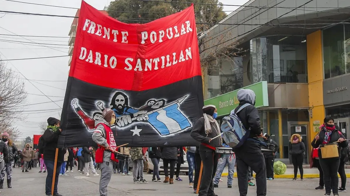 Dario Santillan manifestaci&oacute;n en Cipolletti - foto LMCipolletti